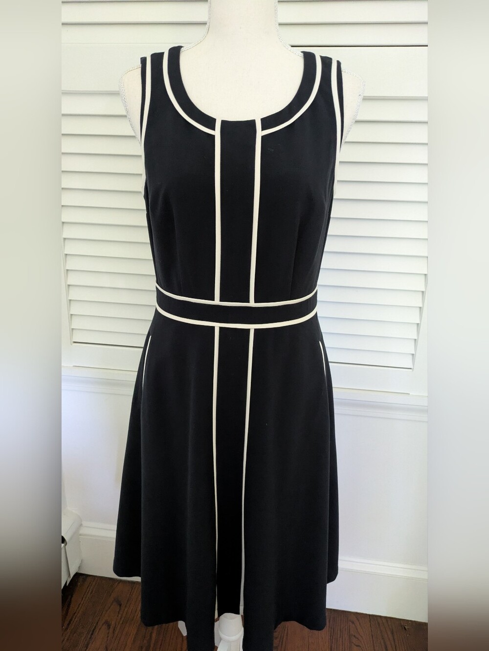 ModCloth Dark Navy Dress with White Piping, Sz M